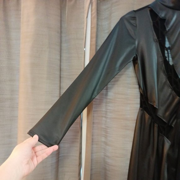 Women's Inc USA Black Sexy Cutout Lace Up Long Sleeve Maxi Dress Size Small - Picture 2 of 8